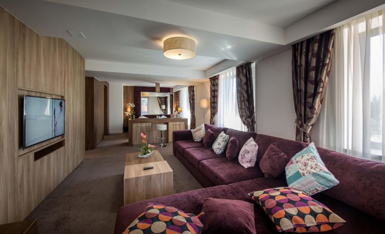 Отель Eden Grand Resort Предял