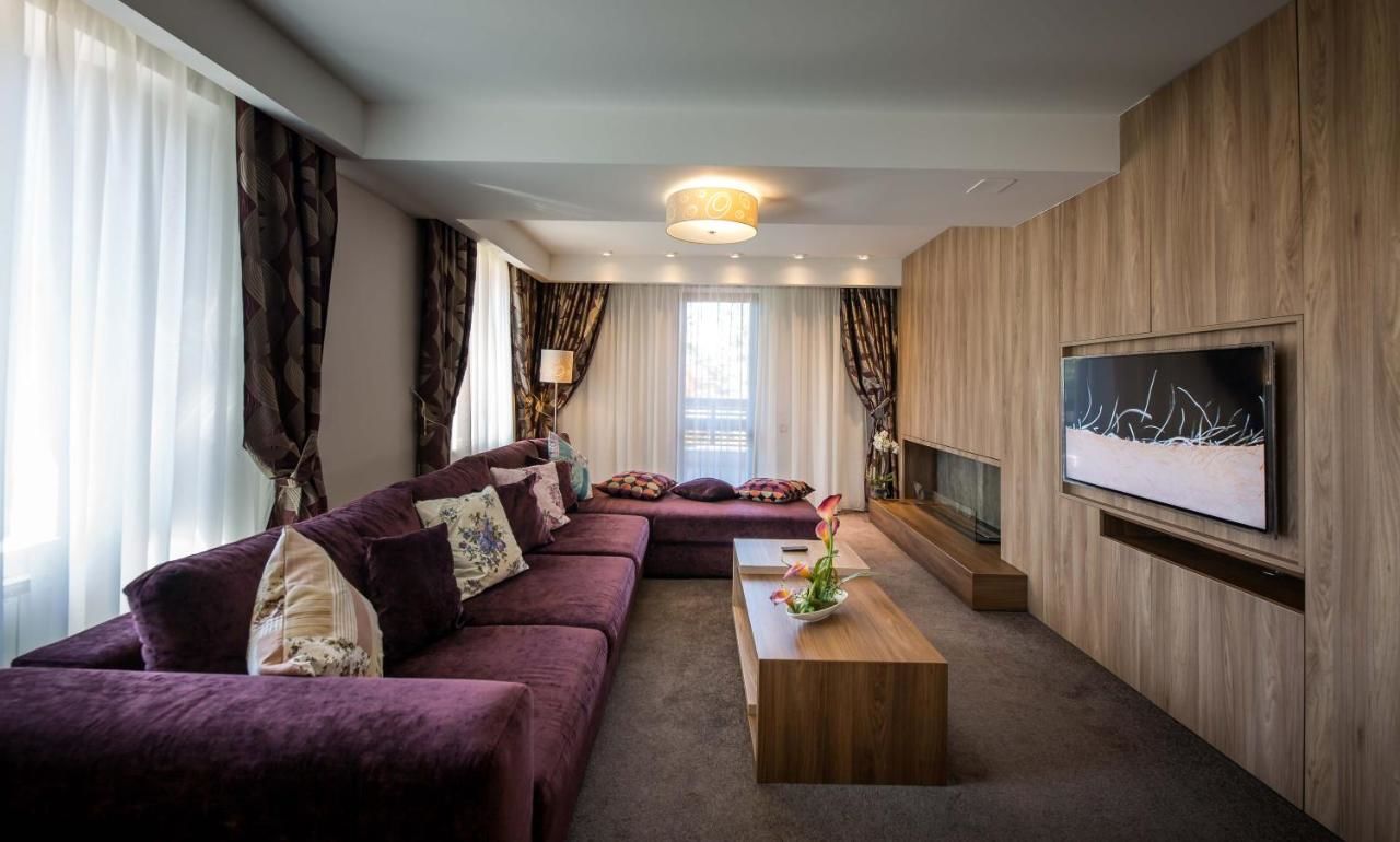 Отель Eden Grand Resort Предял